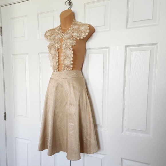 BANANA REPUBLIC WOMENS SKIRT SZ 2 GOLD TONE SILK  HALF CIRCLE - Picture 3 of 10